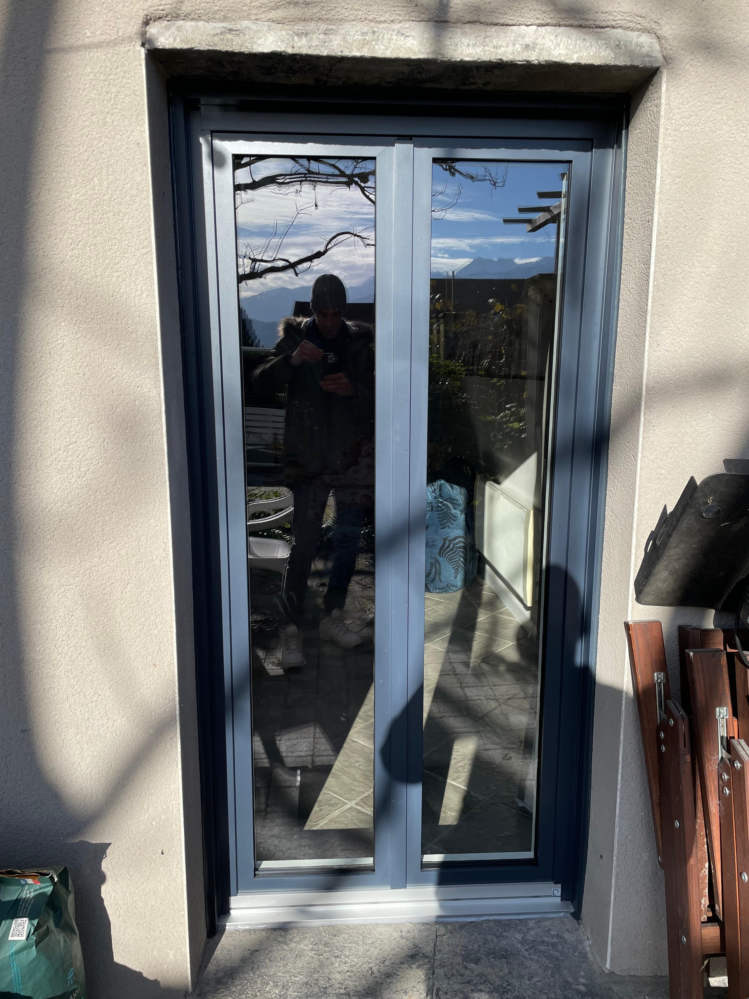 Maison neuve bardage bois et menuiseries alu